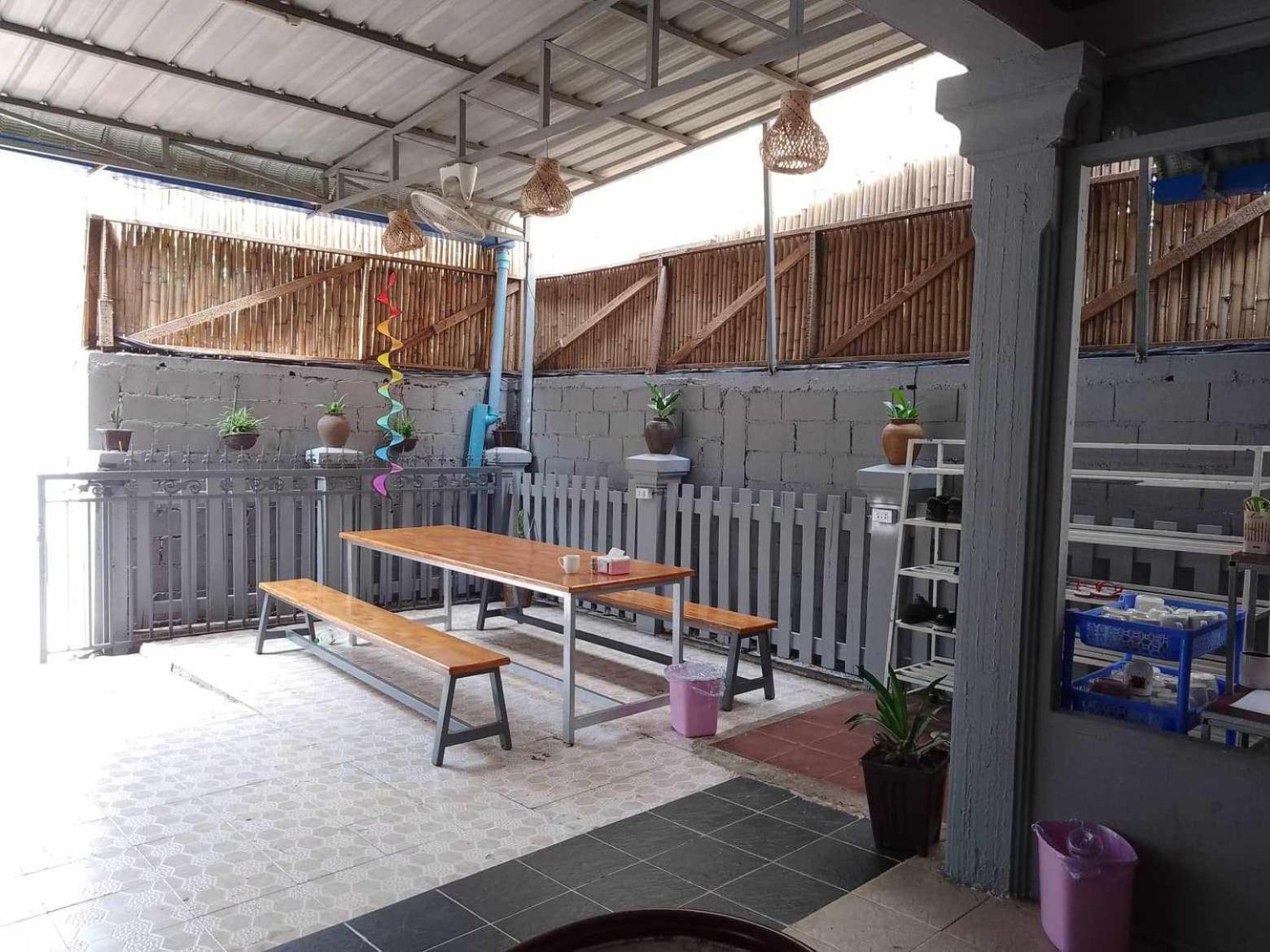City Backpackers Center 루앙프라방 외부 사진