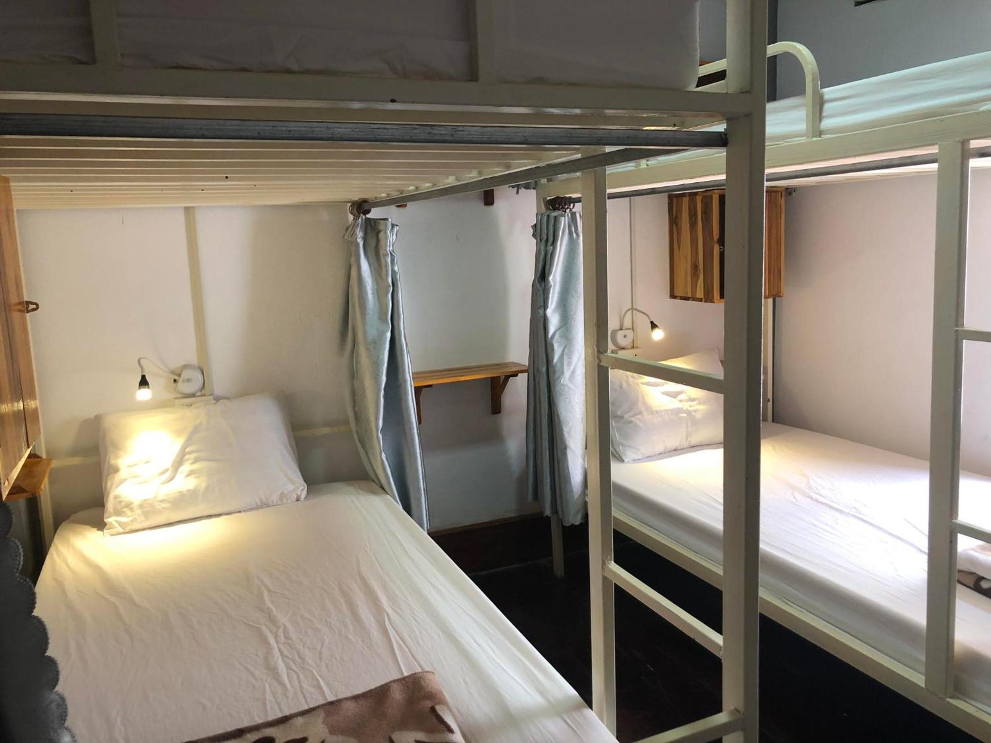 City Backpackers Center 루앙프라방 외부 사진