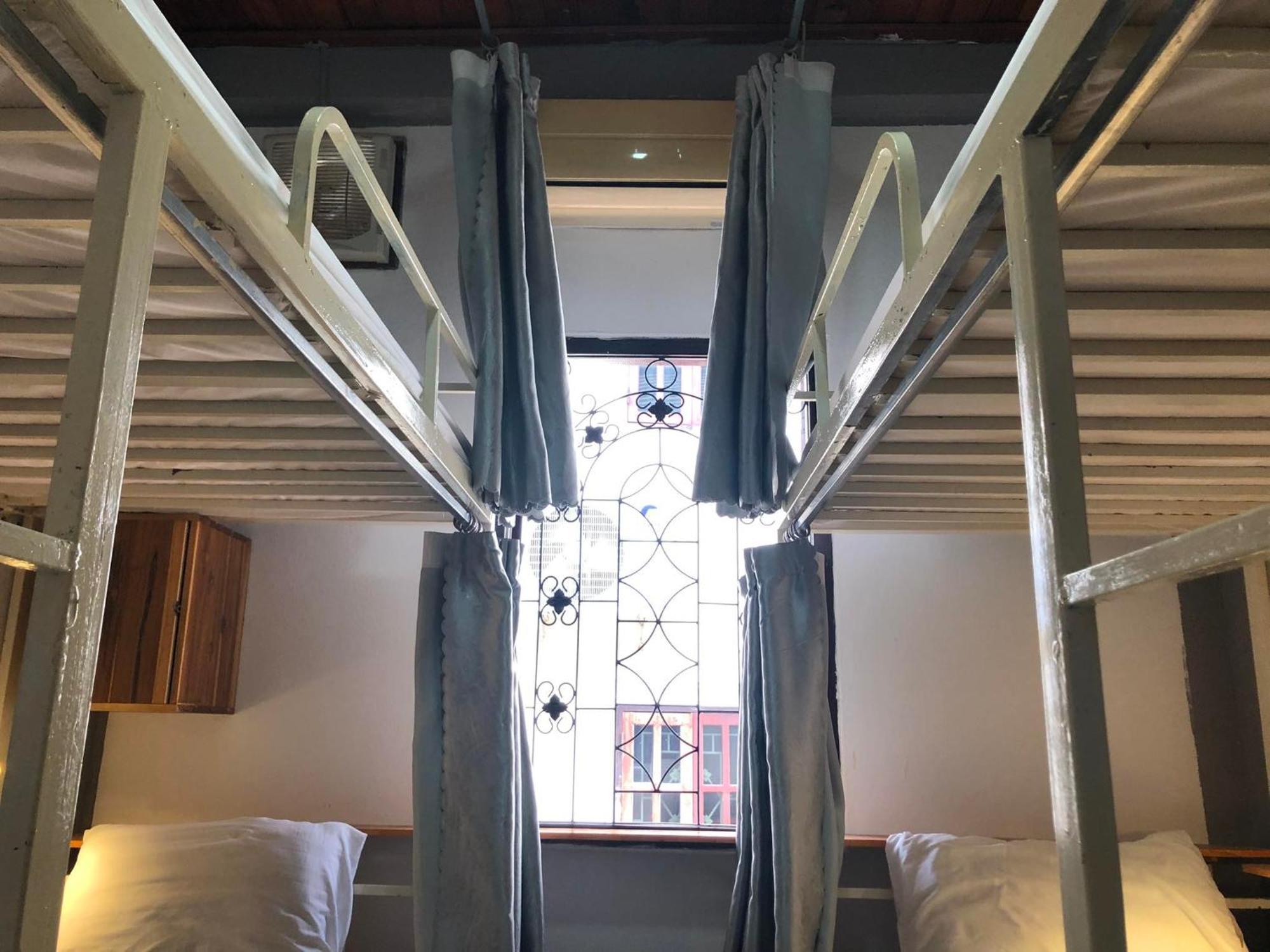 City Backpackers Center 루앙프라방 외부 사진