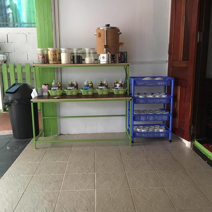 City Backpackers Center 루앙프라방 외부 사진